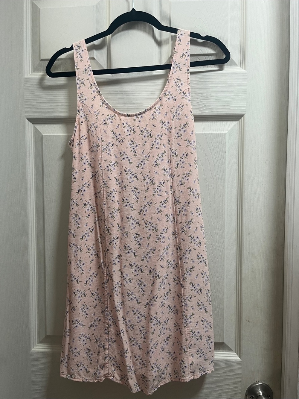 American Eagle Outfitters Light Pink Floral Chemise